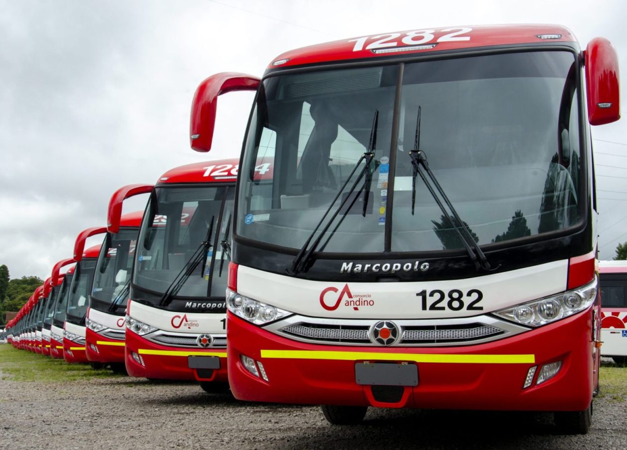 Mercedes-Benz exporta 328 ônibus para serviço de fretamento em mineração no Chile Mercedes-Benz exporta 328 ônibus para serviço de fretamento em mineração no Chile