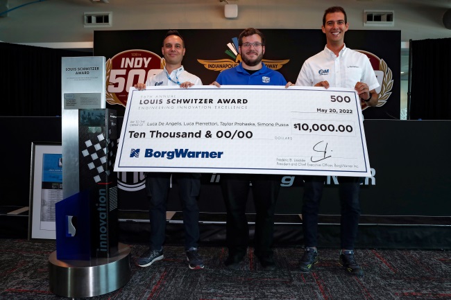 Prêmio Louis Schwitzer 2022 celebra os engenheiros por trás da inovação do sistema de Marshalling EM da NTT INDYCAR SERIES Prêmio Louis Schwitzer 2022 celebra os engenheiros por trás da inovação do sistema de Marshalling EM da NTT INDYCAR SERIES