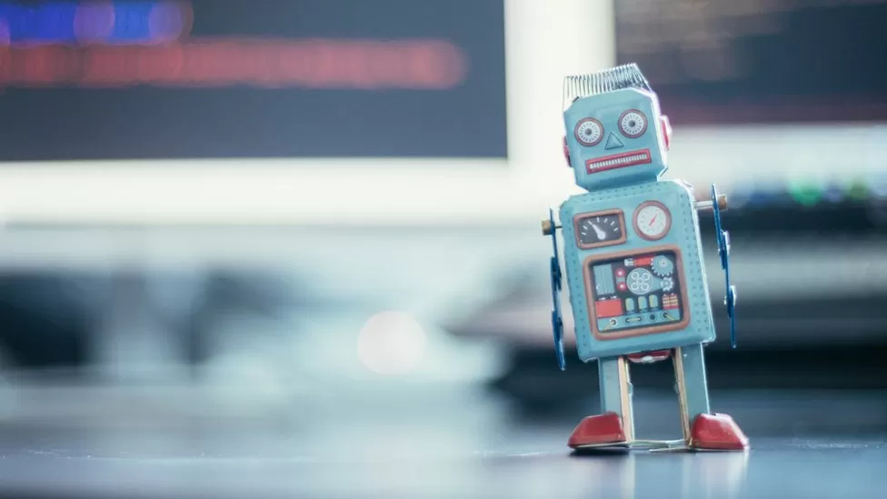 ChatGPT: Microsoft investirá bilhões na fabricante de chatbots OpenAI