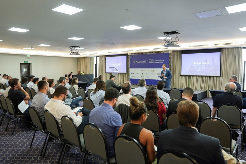 PotencializEE realiza workshop sobre Revisão da Participação da Indústria no PEE da Aneel, com representantes da ABESCO e associados PotencializEE realiza workshop sobre Revisão da Participação da Indústria no PEE da Aneel, com representantes da ABESCO e associados