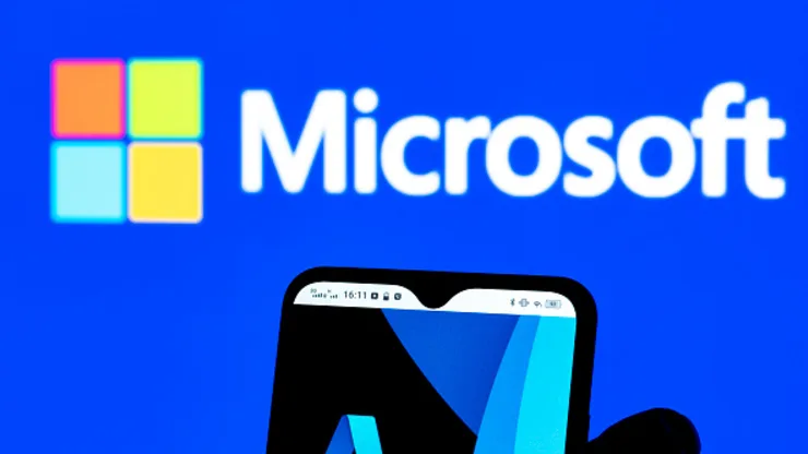 Microsoft e Amazon enfrentam investigação sobre concorrência em nuvem enquanto regulador do Reino Unido levanta alarme. Microsoft e Amazon enfrentam investigação sobre concorrência em nuvem enquanto regulador do Reino Unido levanta alarme.