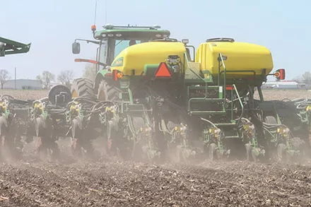 Agricultores de Seis Estados Iniciam Plantio de Milho, Segundo USDA Agricultores de Seis Estados Iniciam Plantio de Milho, Segundo USDA